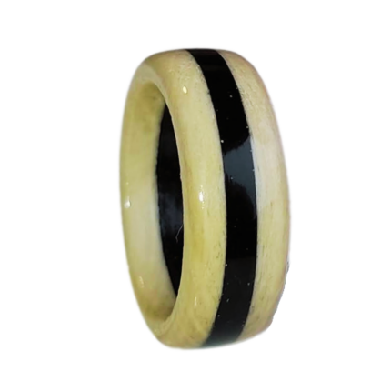 prsten od bele bukve i epoxy smole