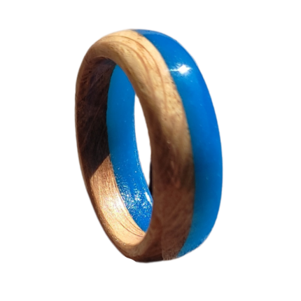 Bentwood prsten sa nebesko plavom epoxy smolom