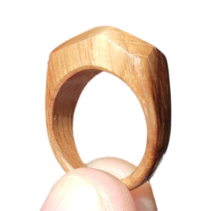 Bentwood prsten – Piramida 2