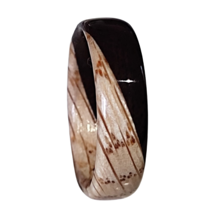 Bentwood prsten od bele bukve i oraha – Black & White